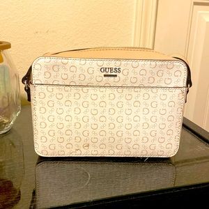 Tan Guess bag